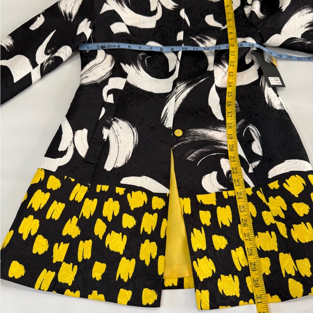 Luii NWT Black & White and yellow Swirl Jacket in size small - Picture 10 of 14